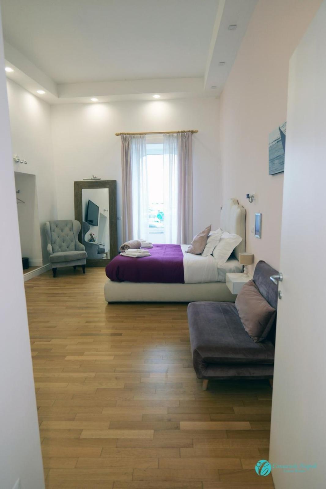 Bed and Breakfast Caracciolo Napoli Beb Exterior foto